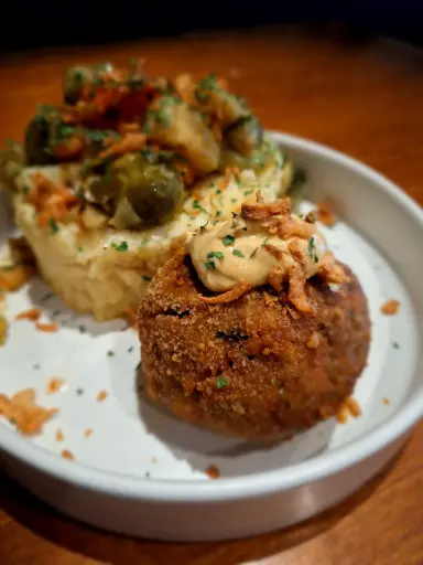 Gevulde vegan gehaktbal